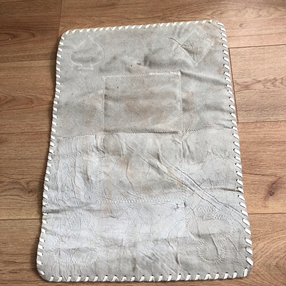 Vintage 1960’s Cowhide Poker Mat Hand Stitched pure leather - Picture 3 of 3